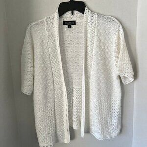 Perceptions New York white open knit cardigan. Size XL 22"L 21"W